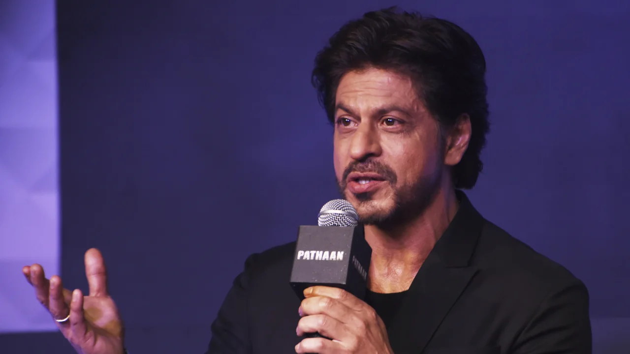 Bollywood fans' dawn frenzy: Shah Rukh Khan's 'Jawan' premiere sets India aglow 